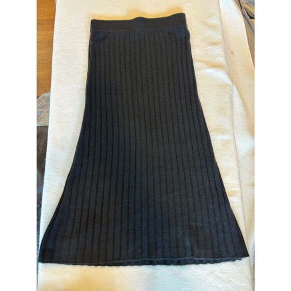 NWT QUINCE Black 100% Cashmere Midi Skirt Unlined Elastic Waist Wide Rib Knit M - Picture 5 of 8